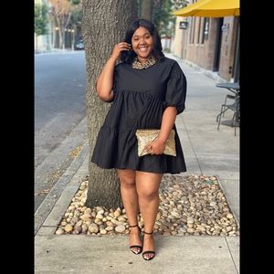 Hi! I’m Malika! Welcome to my closet.